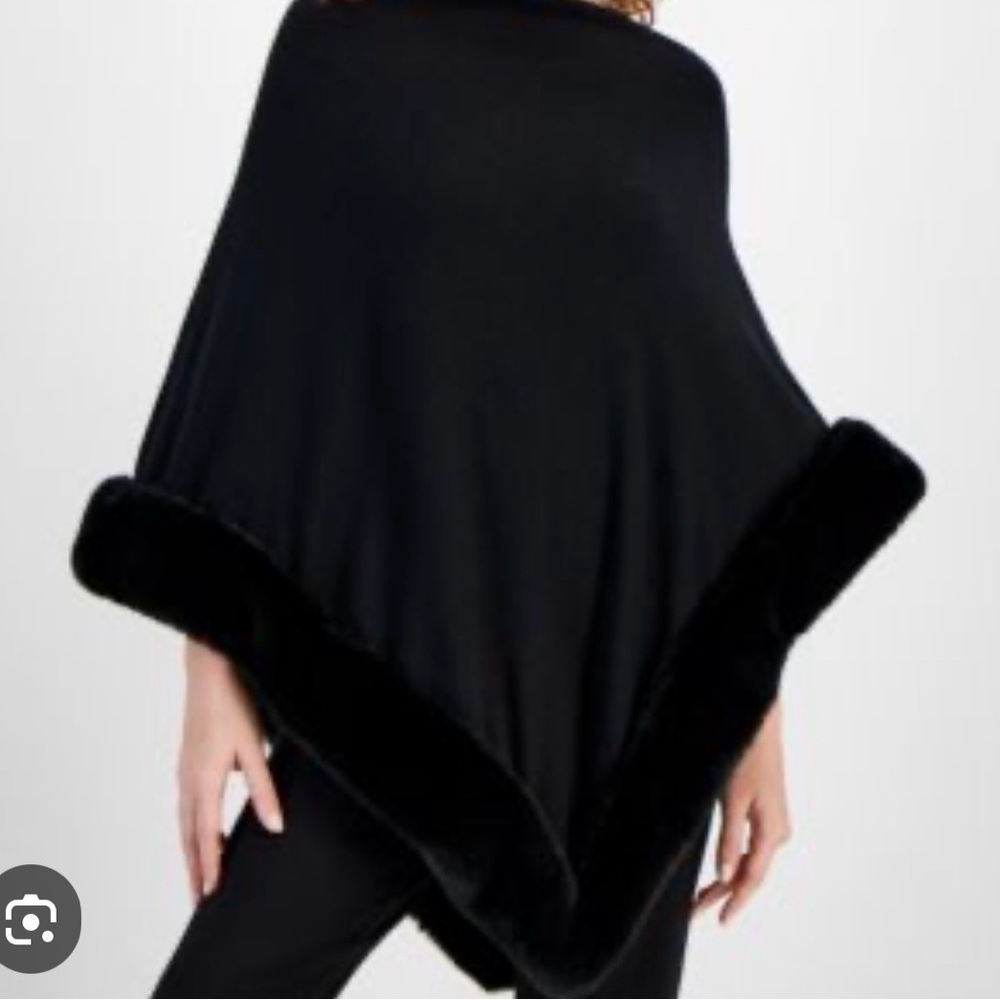 NWT Anne Klein Black Poncho with Faux Fur Trim S7